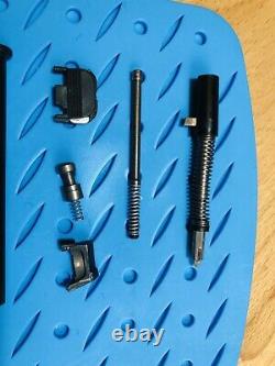 Exc Cond- Glock 17 Or 34 OEM Upper Parts Kit For G3 Or G4 With Wolf- Zev Guide Rod