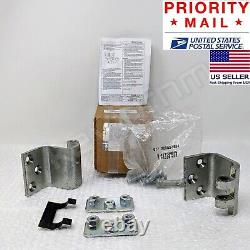 NEW Genuine GM Parts 19257343 Intermediate Side Door Upper Door Hinge Kit